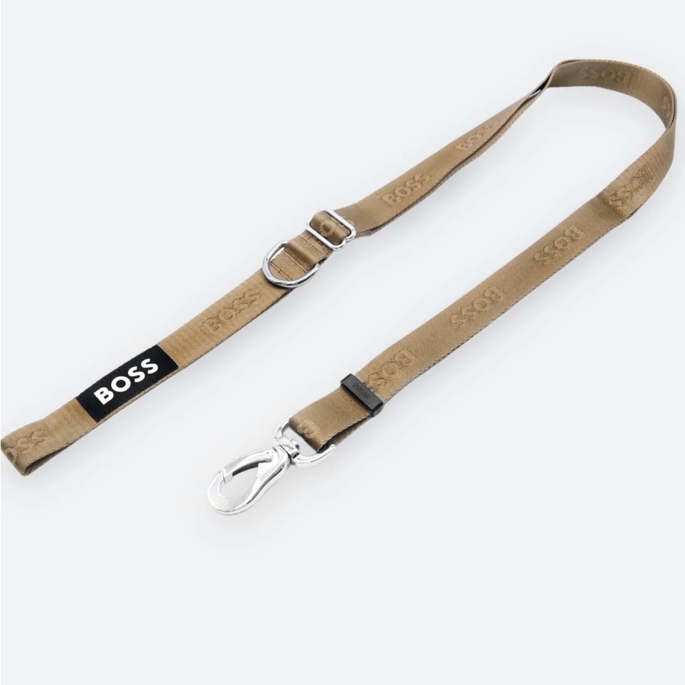 BOSS light brown dog leashe - never before used!